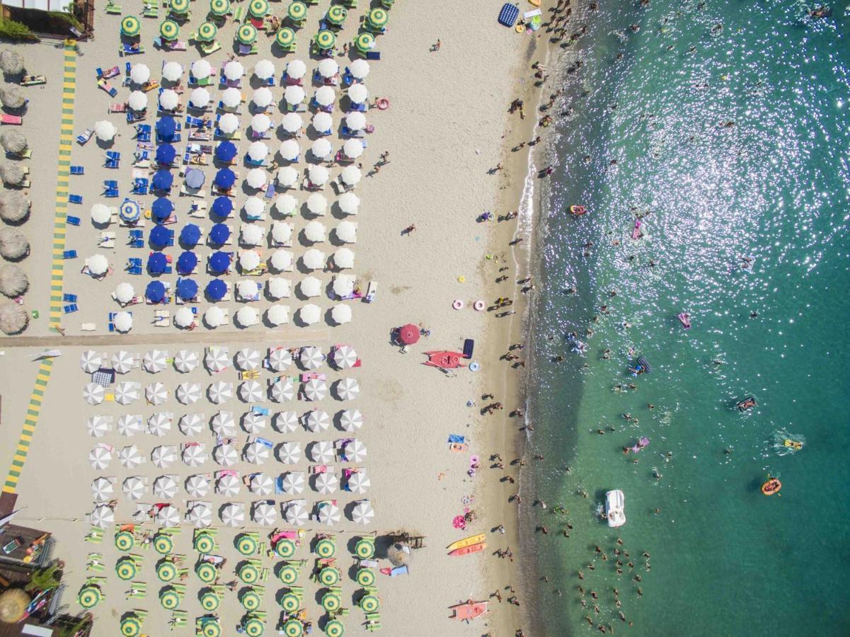 Family Resort Cala Di Luna Marina di Camerota Exteriör bild
